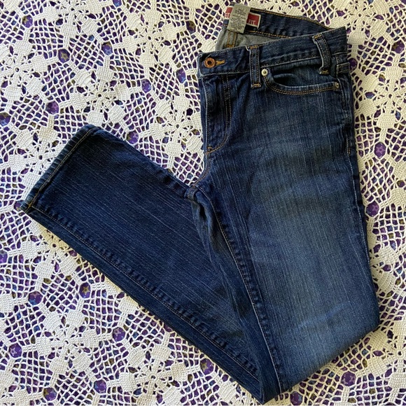 GAP Straight Fit Jeans - Picture 9 of 15